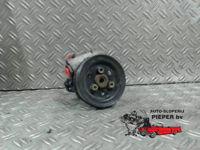 Gebruikte Servopomp Volkswagen Lupo (6X1) 1.0 MPi 50 Prijs € 42,00 Margeregeling aangeboden door Autosloperij Pieper BV