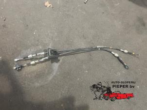 Gebruikte Schakelkabel Versnellingsbak Ford Ka II 1.2 Prijs € 78,75 Margeregeling aangeboden door Autosloperij Pieper BV