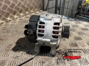 Gebruikte Dynamo Peugeot 207/207+ (WA/WC/WM) 1.6 16V Prijs € 47,25 Margeregeling aangeboden door Autosloperij Pieper BV