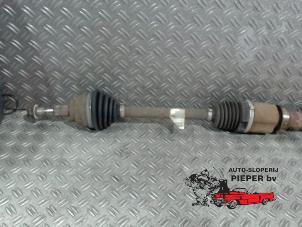 Gebruikte Steekas rechts-voor Ford Mondeo V Wagon 1.5 TDCi Prijs € 131,25 Margeregeling aangeboden door Autosloperij Pieper BV