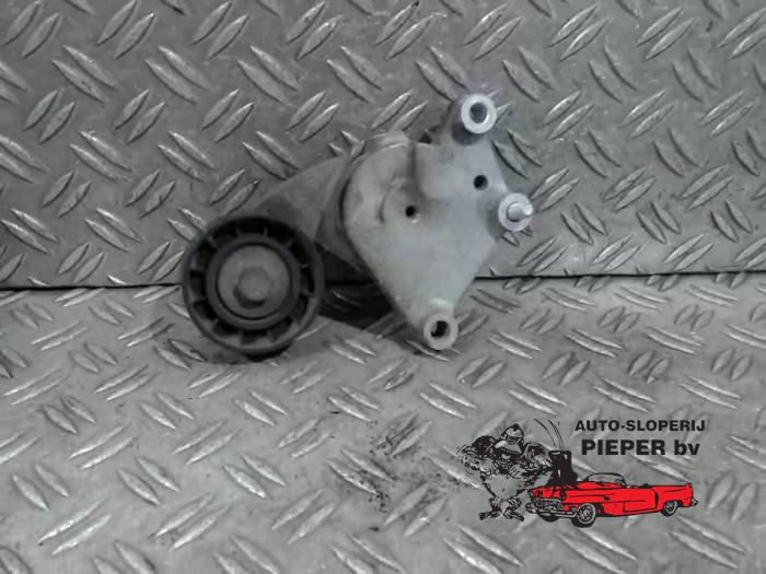 Gebruikte Spanrol Multiriem Ford Mondeo V Wagon 1.5 TDCi Prijs € 36,75 Margeregeling aangeboden door Autosloperij Pieper BV