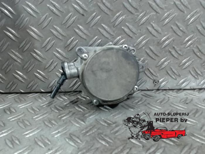Gebruikte Vacuumpomp (Benzine) Mini Mini (R56) 1.4 16V One Prijs € 42,00 Margeregeling aangeboden door Autosloperij Pieper BV