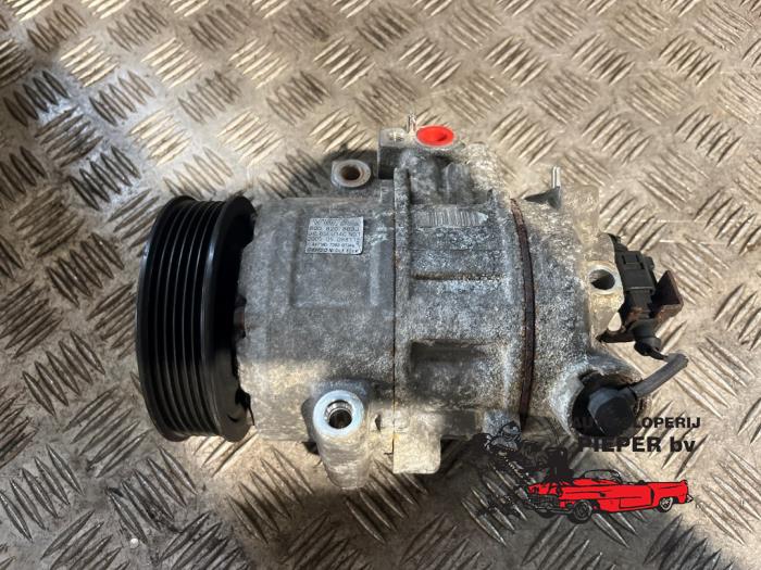 Gebruikte Aircopomp Volkswagen Fox (5Z) 1.4 16V Prijs € 78,75 Margeregeling aangeboden door Autosloperij Pieper BV