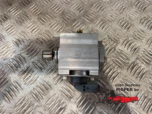 Gebruikte Hogedrukpomp Volkswagen Golf V (1K1) 1.4 FSI 16V Prijs op aanvraag aangeboden door Autosloperij Pieper BV