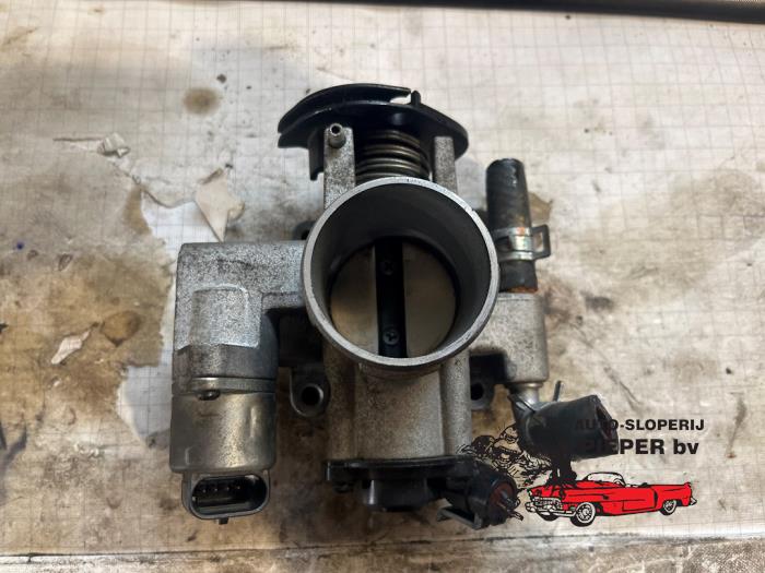 Gebruikte Gasklephuis Chevrolet Spark (M300) 1.0 16V Bifuel Prijs € 52,50 Margeregeling aangeboden door Autosloperij Pieper BV