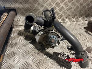 Gebruikte Waterpomp Seat Altea XL (5P5) 1.8 TFSI 16V Prijs € 36,75 Margeregeling aangeboden door Autosloperij Pieper BV