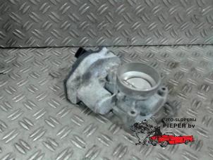 Gebruikte Gasklephuis Ford Focus C-Max 1.8 16V Prijs € 42,00 Margeregeling aangeboden door Autosloperij Pieper BV