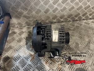 Gebruikte Alternator Ford Transit Connect 1.8 TDCi 75 Prijs € 47,25 Margeregeling aangeboden door Autosloperij Pieper BV