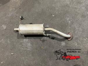 Gebruikte Uitlaat Einddemper Nissan Micra (K12) 1.2 16V Prijs € 36,75 Margeregeling aangeboden door Autosloperij Pieper BV