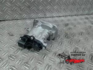 Gebruikte EGR Klep Ford Transit Connect 1.8 TDCi 90 Prijs € 78,75 Margeregeling aangeboden door Autosloperij Pieper BV