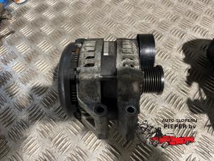 Gebruikte Dynamo BMW 3 serie (E90) 318i 16V Prijs € 78,75 Margeregeling aangeboden door Autosloperij Pieper BV