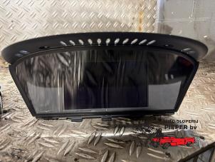 Gebruikte Display Interieur BMW 3 serie (E90) 318i 16V Prijs € 157,50 Margeregeling aangeboden door Autosloperij Pieper BV