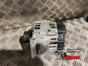 Gebruikte Alternator Peugeot 207/207+ (WA/WC/WM) 1.6 16V RC Turbo Prijs € 52,50 Margeregeling aangeboden door Autosloperij Pieper BV