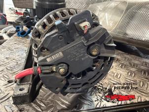 Gebruikte Dynamo Volvo V70 (SW) 2.3 T5 20V Prijs € 47,25 Margeregeling aangeboden door Autosloperij Pieper BV