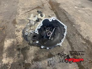 Gebruikte Versnellingsbak Suzuki Swift (ZA/ZC/ZD1/2/3/9) 1.3 VVT 16V Prijs € 367,50 Margeregeling aangeboden door Autosloperij Pieper BV