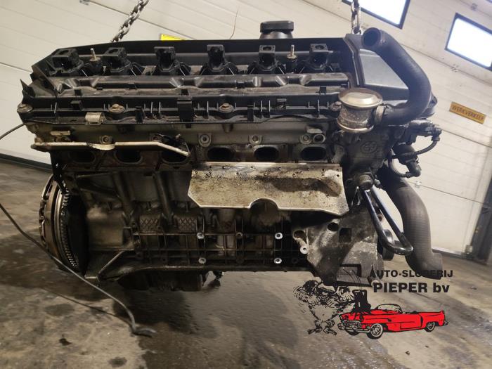 Gebruikte Motor BMW 3 serie (E46/2) 330 Ci 24V Prijs € 1.575,00 Margeregeling aangeboden door Autosloperij Pieper BV