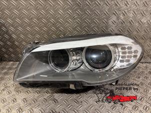 Gebruikte Koplamp links BMW 5 serie Touring (F11) 520i 16V Prijs € 787,50 Margeregeling aangeboden door Autosloperij Pieper BV