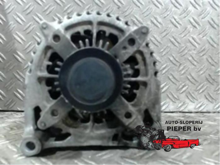Dynamo van een BMW 5 serie Touring (F11) 520i 16V 2013