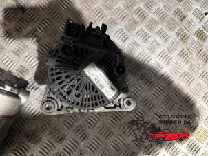 Gebruikte Dynamo Ford Mondeo IV Wagon 2.0 TDCi 140 16V Prijs op aanvraag aangeboden door Autosloperij Pieper BV