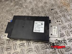 Gebruikte Bluetooth module BMW 5 serie Touring (F11) 520i 16V Prijs € 131,25 Margeregeling aangeboden door Autosloperij Pieper BV