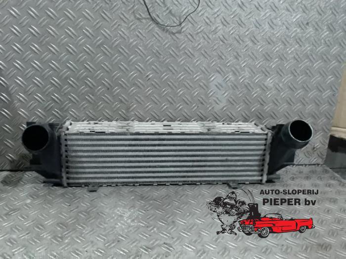 Gebruikte Intercooler BMW 5 serie Touring (F11) 520i 16V Prijs € 52,50 Margeregeling aangeboden door Autosloperij Pieper BV