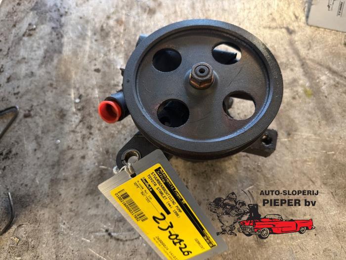 Gebruikte Pomp Servo Toyota Starlet (EP9) 1.3,XLi,GLi 16V Prijs € 42,00 Margeregeling aangeboden door Autosloperij Pieper BV