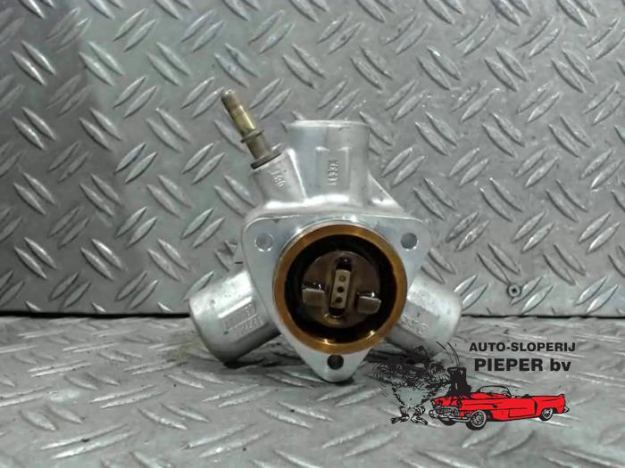 Gebruikte Hogedrukpomp Alfa Romeo 159 (939AX) 1.9 JTS 16V Prijs € 183,75 Margeregeling aangeboden door Autosloperij Pieper BV