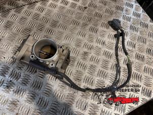 Gebruikte Gasklephuis Volvo S60 I (RS/HV) 2.4 20V 140 Prijs op aanvraag aangeboden door Autosloperij Pieper BV