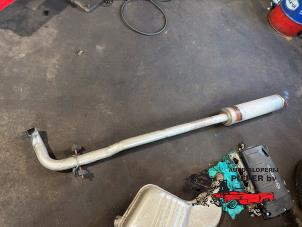 Gebruikte Uitlaat Middendemper Volvo S60 I (RS/HV) 2.4 20V 140 Prijs op aanvraag aangeboden door Autosloperij Pieper BV