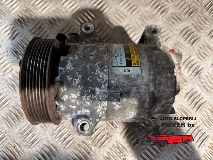 Gebruikte Aircopomp Renault Megane II CC (EM) 1.9 dCi 120 Prijs € 78,75 Margeregeling aangeboden door Autosloperij Pieper BV