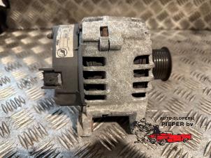 Gebruikte Dynamo Renault Megane II CC (EM) 1.9 dCi 120 Prijs op aanvraag aangeboden door Autosloperij Pieper BV