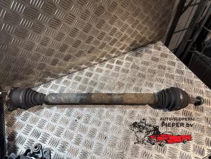 Gebruikte Homokineetas rechts-voor Volkswagen Golf IV (1J1) 2.3 V5 GTI 20V Prijs € 63,00 Margeregeling aangeboden door Autosloperij Pieper BV