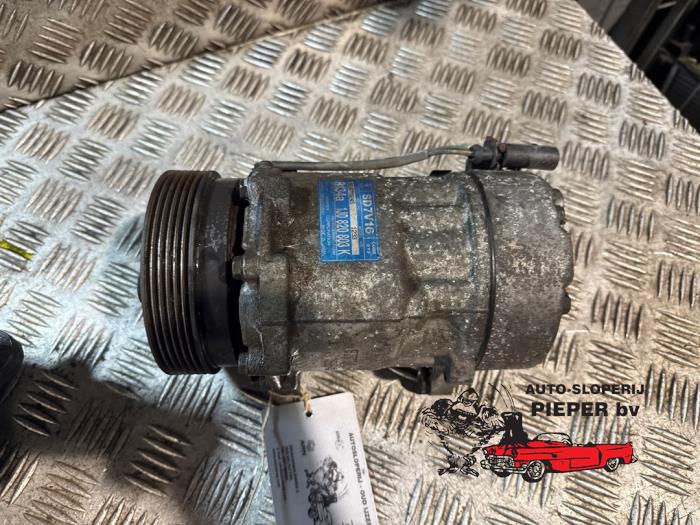Gebruikte Aircopomp Volkswagen Golf IV (1J1) 2.3 V5 GTI 20V Prijs € 78,75 Margeregeling aangeboden door Autosloperij Pieper BV