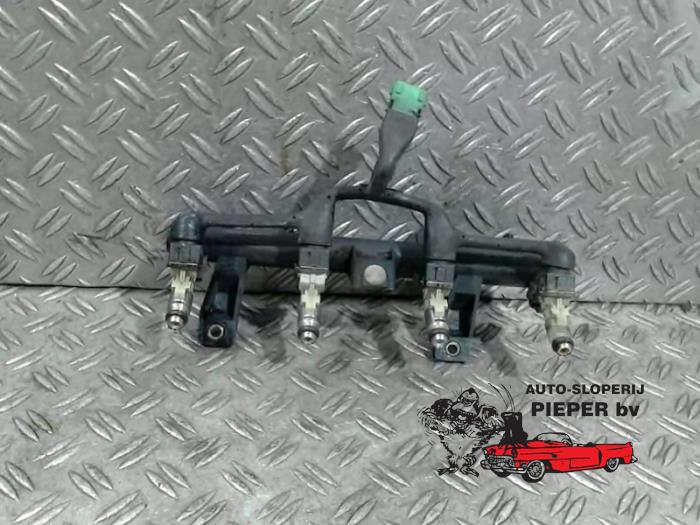 Gebruikte Galerij (Injectie) Peugeot 206 (2A/C/H/J/S) 1.4 XR,XS,XT,Gentry Prijs € 52,50 Margeregeling aangeboden door Autosloperij Pieper BV