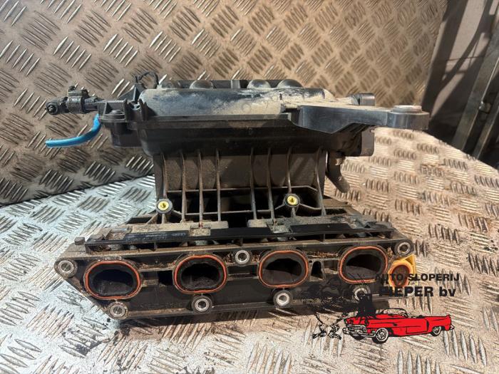 Gebruikte Spruitstuk Inlaat Fiat Doblo Cargo (263) 1.4 16V Prijs € 78,75 Margeregeling aangeboden door Autosloperij Pieper BV
