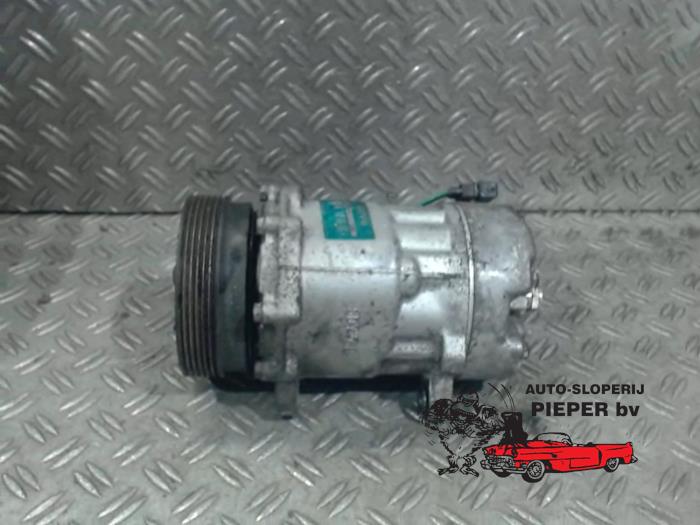 Gebruikte Aircopomp Volkswagen Golf IV (1J1) 1.4 16V Prijs € 78,75 Margeregeling aangeboden door Autosloperij Pieper BV
