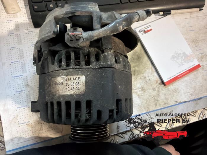 Gebruikte Dynamo Ford Transit Connect 1.8 TDCi 90 DPF Prijs € 52,50 Margeregeling aangeboden door Autosloperij Pieper BV