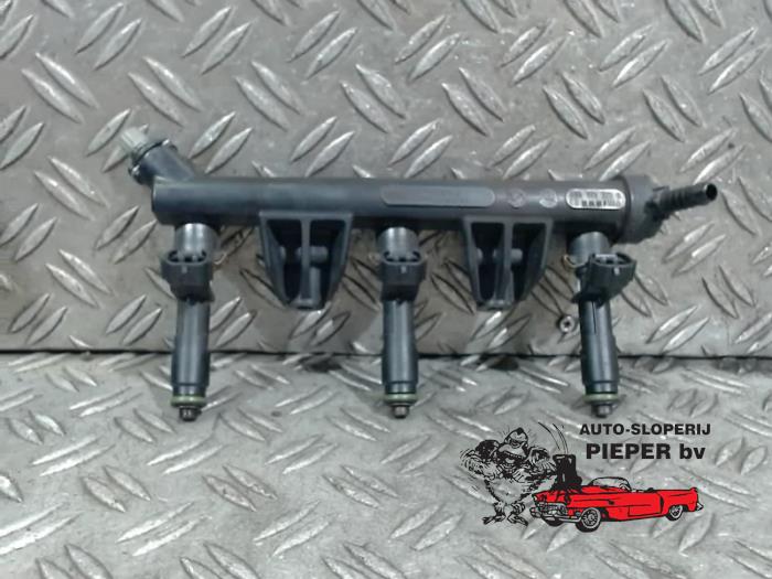 Gebruikte Injector brug Volkswagen Fox (5Z) 1.2 Prijs € 52,50 Margeregeling aangeboden door Autosloperij Pieper BV