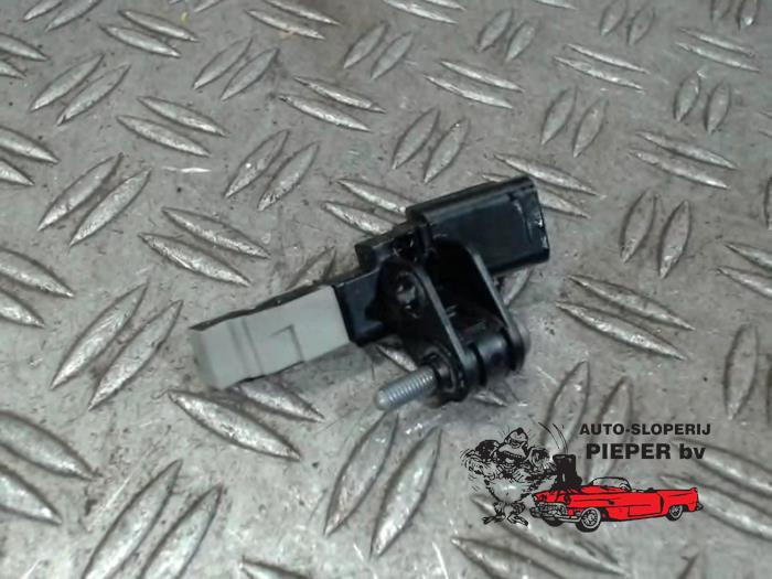 Gebruikte Krukas sensor Peugeot 208 I (CA/CC/CK/CL) 1.0 Vti 12V PureTech Prijs € 21,00 Margeregeling aangeboden door Autosloperij Pieper BV