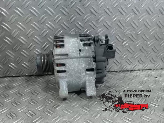 Gebruikte Dynamo Ford Transit Connect (PJ2) 1.5 TDCi Prijs € 42,00 Margeregeling aangeboden door Autosloperij Pieper BV