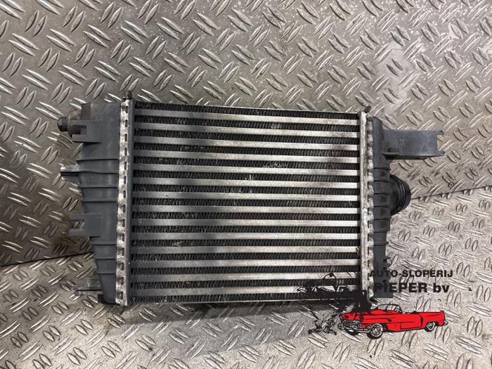 Gebruikte Intercooler Dacia Duster (HS) 1.2 TCE 16V Prijs € 42,00 Margeregeling aangeboden door Autosloperij Pieper BV