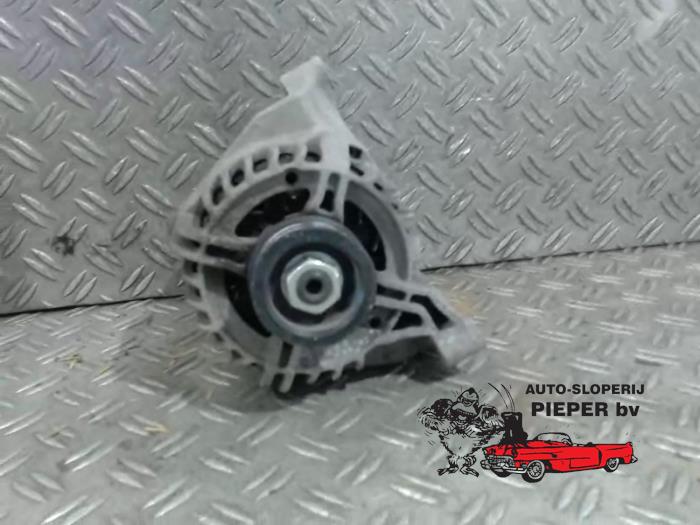 Alternator van een Fiat Grande Punto (199) 1.2 2006