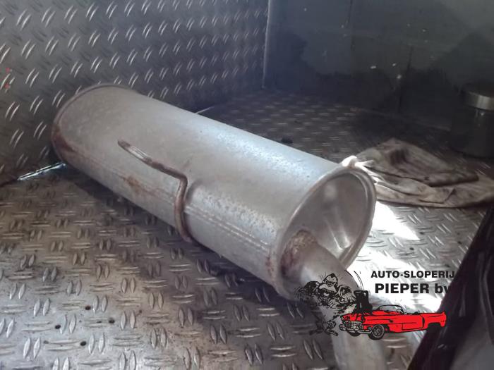 Gebruikte Uitlaat Einddemper Peugeot 106 II 1.1 XN,XR,XT,Accent Prijs € 36,75 Margeregeling aangeboden door Autosloperij Pieper BV
