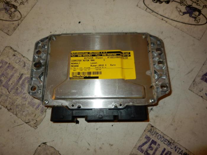 Gebruikte Computer Motormanagement Renault Megane III Coupe (DZ) 1.4 16V TCe 130 Prijs € 210,00 Margeregeling aangeboden door Zelissen V.O.F. autodemontage