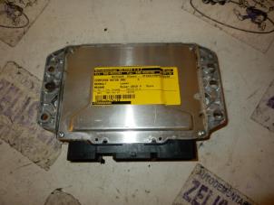 Gebruikte Computer Motormanagement Renault Megane III Coupe (DZ) 1.4 16V TCe 130 Prijs € 210,00 Margeregeling aangeboden door Zelissen V.O.F. autodemontage