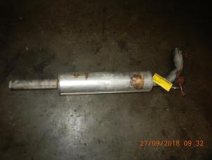 Gebruikte Uitlaat Middendemper Seat Cordoba Vario (6K5) 1.6i Prijs op aanvraag aangeboden door Zelissen V.O.F. autodemontage