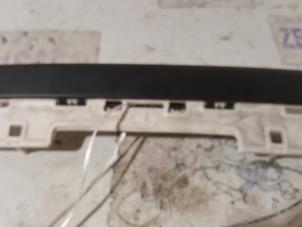 Gebruikte Sensor PDC Volkswagen Touareg (7LA/7L6) 5.0 TDI V10 Prijs op aanvraag aangeboden door Zelissen V.O.F. autodemontage