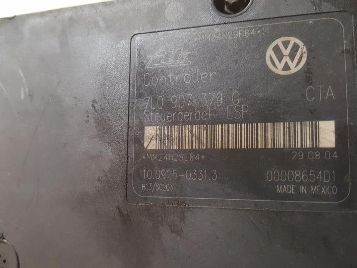 Gebruikte ABS Pomp Volkswagen Touareg (7LA/7L6) 5.0 TDI V10 Prijs op aanvraag aangeboden door Zelissen V.O.F. autodemontage