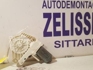Gebruikte Motor electrisch raam Audi A1 (8X1/8XK) 1.2 TFSI Prijs op aanvraag aangeboden door Zelissen V.O.F. autodemontage