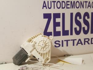 Gebruikte Motor electrisch raam Audi A1 (8X1/8XK) 1.2 TFSI Prijs op aanvraag aangeboden door Zelissen V.O.F. autodemontage